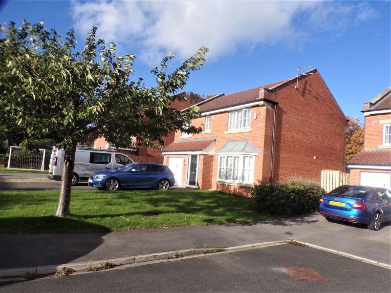 Aspen Grove, School Aycliffe 4 bed detached house to rent £1,295 pcm