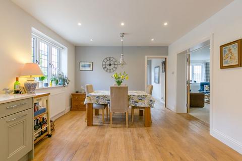 Arcot Cranmore Lane, West Horsley, Leatherhead, KT24 6BT