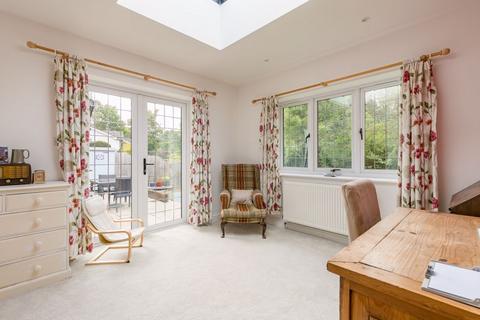 Arcot Cranmore Lane, West Horsley, Leatherhead, KT24 6BT