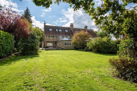 5 bedroom semi-detached house for sale, East Horsley