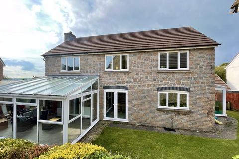5 bedroom detached house for sale, College Way, Truro