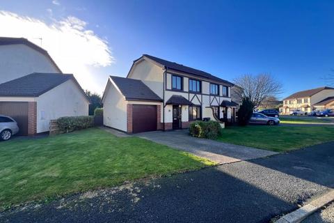 3 bedroom semi-detached house to rent, Farmhill Meadows, Douglas