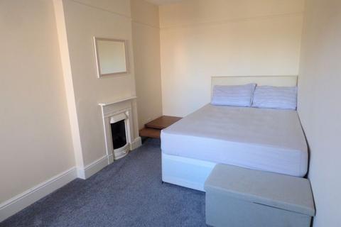 25 Ryecroft Street, Gloucester, GL1 4LZ