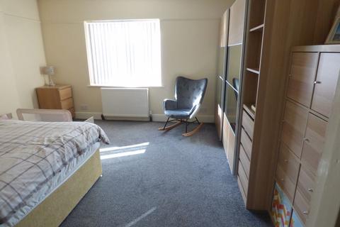 25 Ryecroft Street, Gloucester, GL1 4LZ