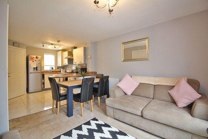Donington Grove, Wolverhampton 2 bed terraced house for sale £170,000