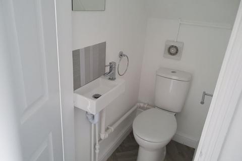 2 bedroom house to rent, Wharf Road, Birmingham