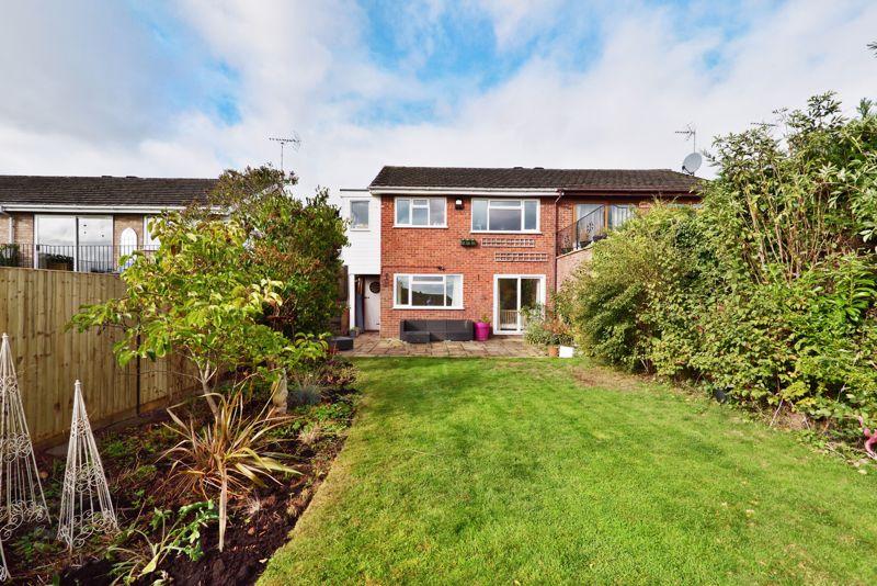 Highwell Avenue, Bromyard... 3 bed semidetached house £285,000