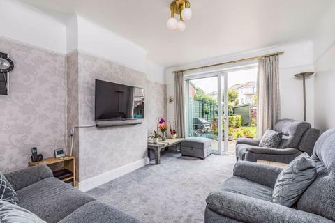 3 bedroom terraced house for sale, Queen's Grove, Southsea