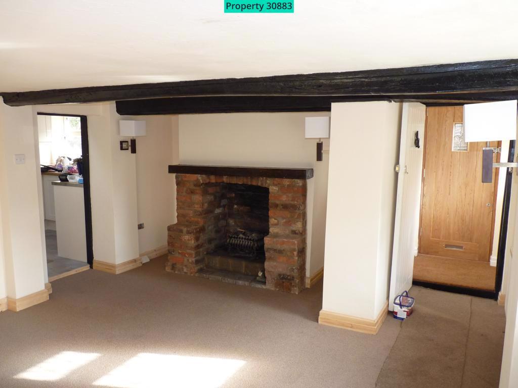 2 Ashton Road, NewtonleWillows, WA12 0AB 2 bed farm house £850 pcm