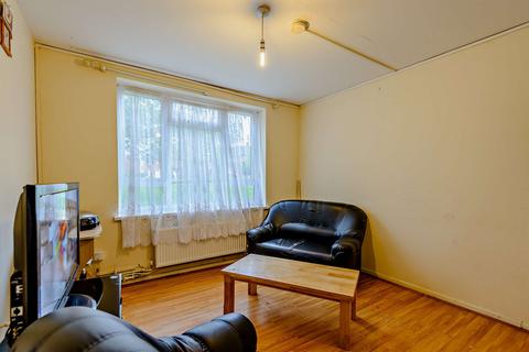87 Trevithick Drive, Dartford, DA1 5JH