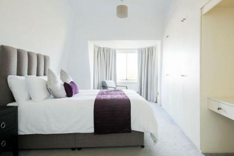 4 bedroom apartment to rent, Penthouse A, Strathmore Court,  Park Road, London