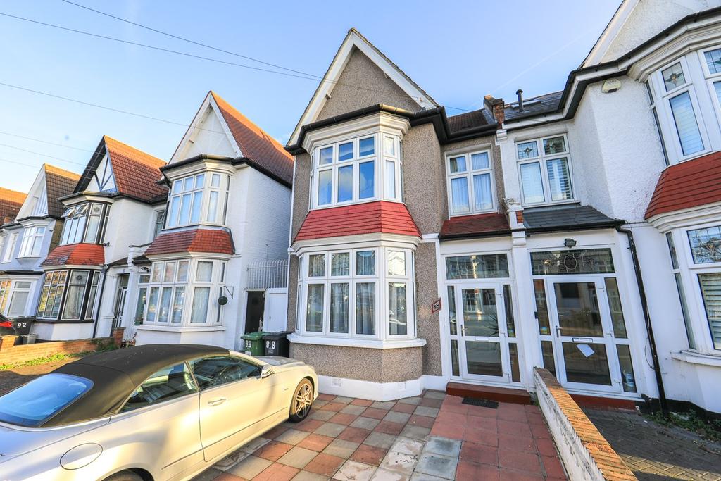 Arran Road, Catford, London, SE6 4 bed semidetached house £850,000