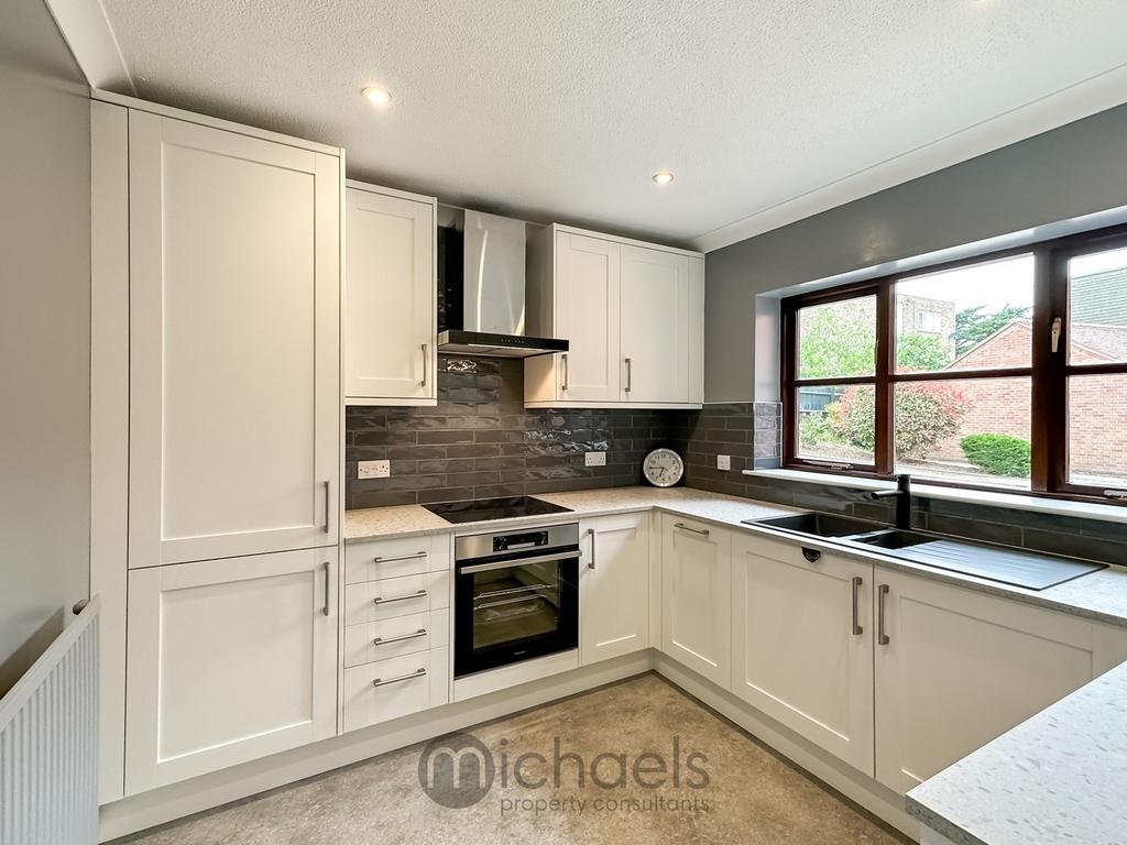 Victoria Court, Lexden Road, Colchester, CO3 2 bed bungalow for sale