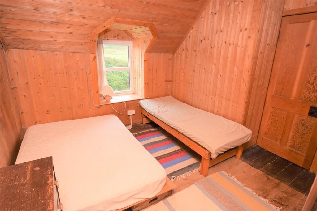 Bedroom two.JPG