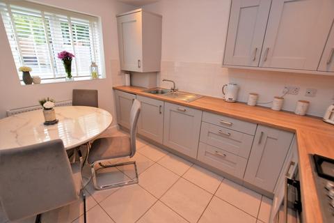 44 Bridgemere Close, Leicester, LE2 9JZ