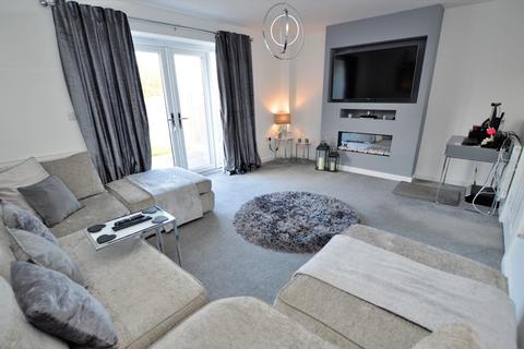 44 Bridgemere Close, Leicester, LE2 9JZ