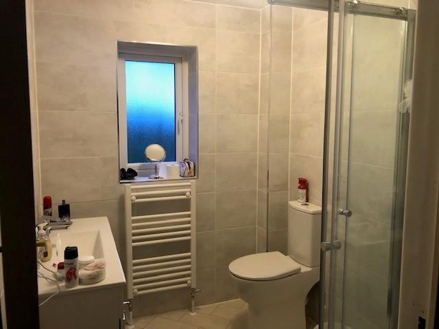 En suite.jpg