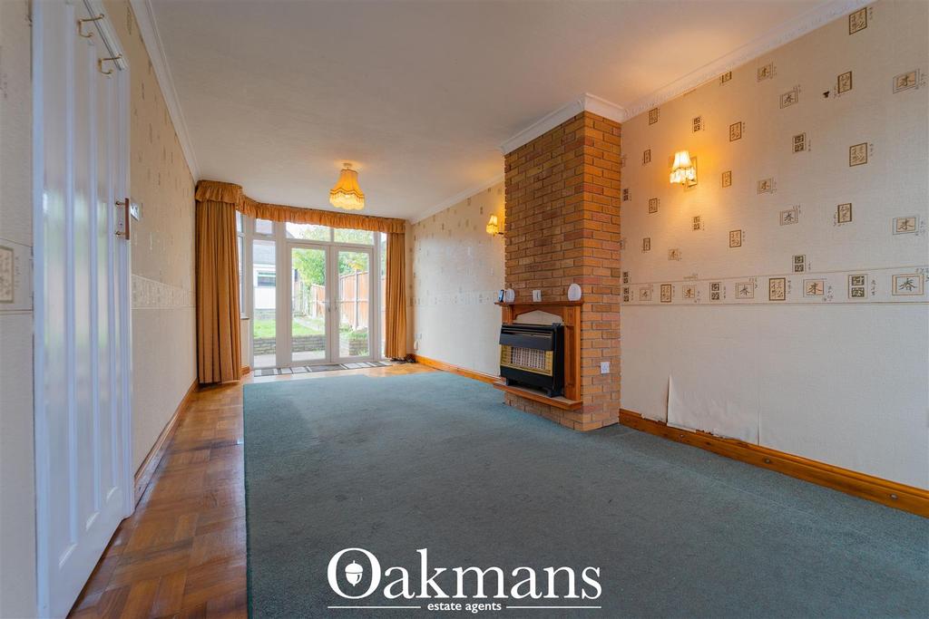 Worlds End Lane, Quinton, Birmingham 3 bed semidetached house £220,000