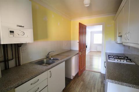 34 Bluegates, Ewell, Epsom, KT17 2SA