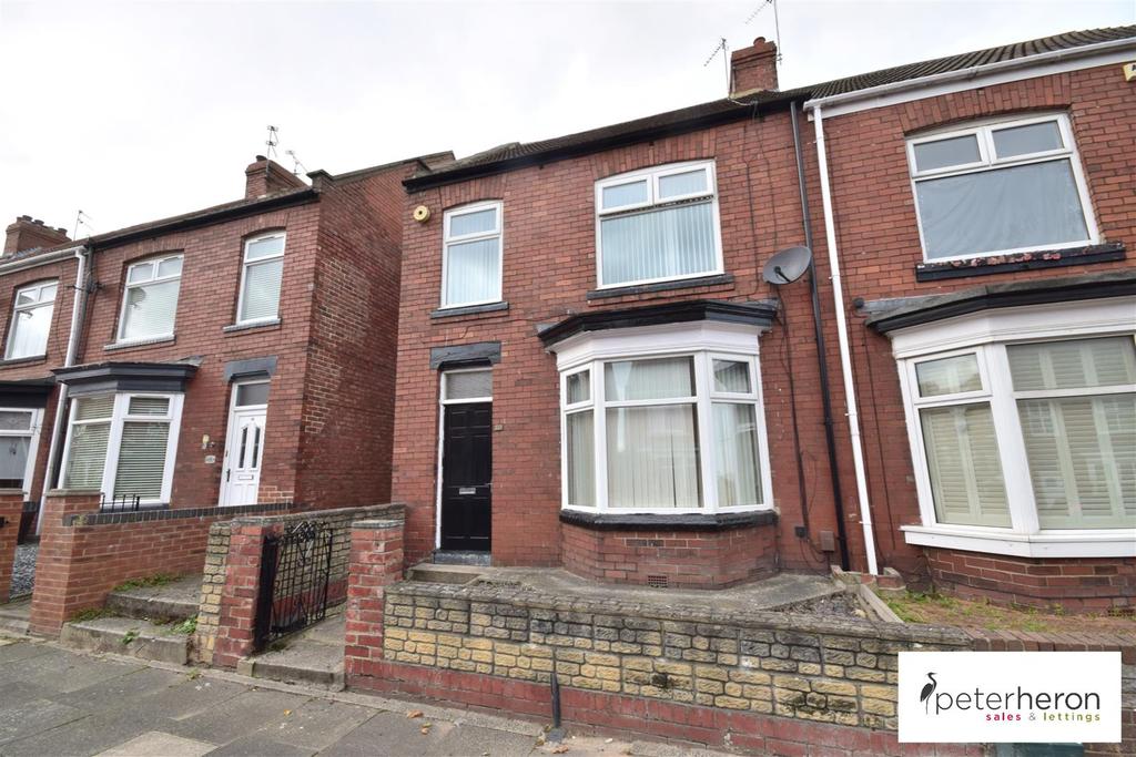 Hurstwood Road, High Barnes, Sunderland 3 bed terraced house £750 pcm