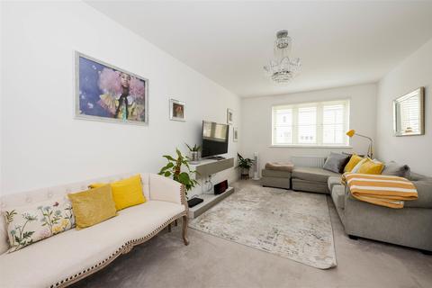 16 Valetta Way, Moreton-in-marsh, GL56 0FG