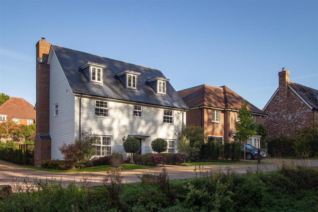 Monks Meadow, Ardingly 6 bed detached house for sale £1,000,000