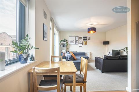 Flat 17, Cardigan House Block E, 1 Adelaide Lane, Sheffield, S3 8BR