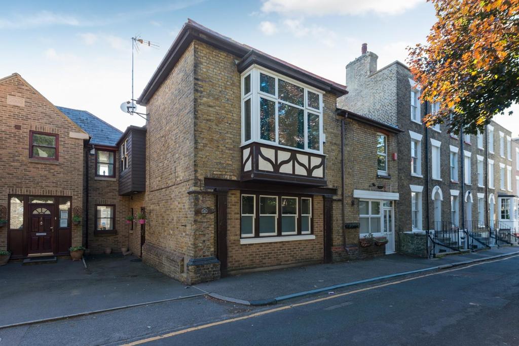 Church Road, Ramsgate 3 bed terraced house £370,000