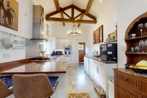 4 bedroom house for sale - The Cottage, Lee House Farm, Halifax