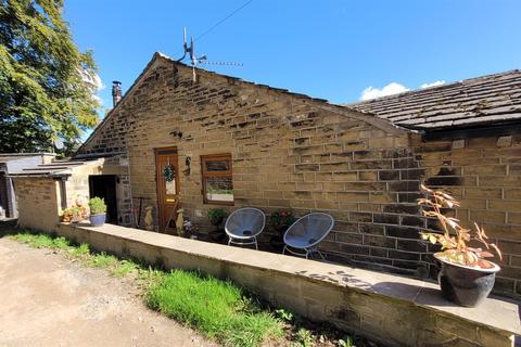 4 bedroom house for sale - The Cottage, Lee House Farm, Halifax