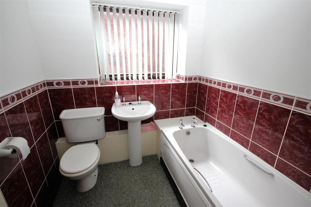 Ground floor bathroom