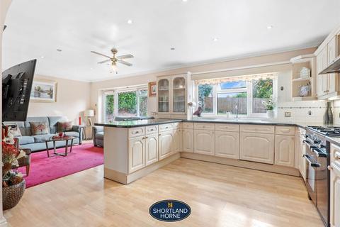 23 Barnack Avenue, Coventry, CV3 6LA