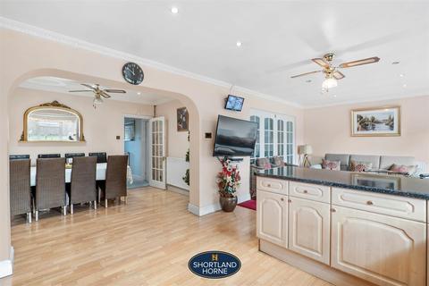 23 Barnack Avenue, Coventry, CV3 6LA