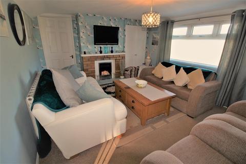3 bedroom chalet for sale, 6th Avenue, Humberston Fitties, Humberston, Grimsby, N.E. Lincs, DN36 4HD