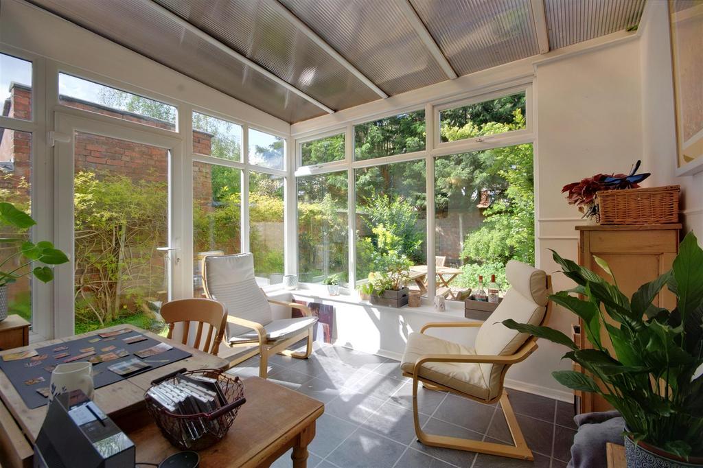 Garden/Breakfast Room