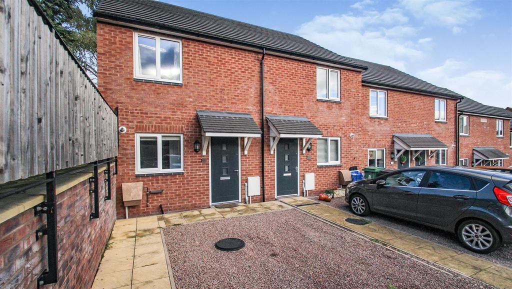 9 The Croftings, Bromfield Road, Ludlow 3 bed end of terrace house £
