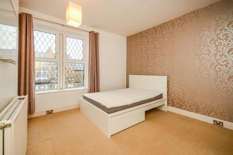 107 Forres Road, Sheffield, S10 1WD