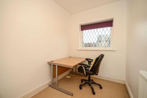 107 Forres Road, Sheffield, S10 1WD