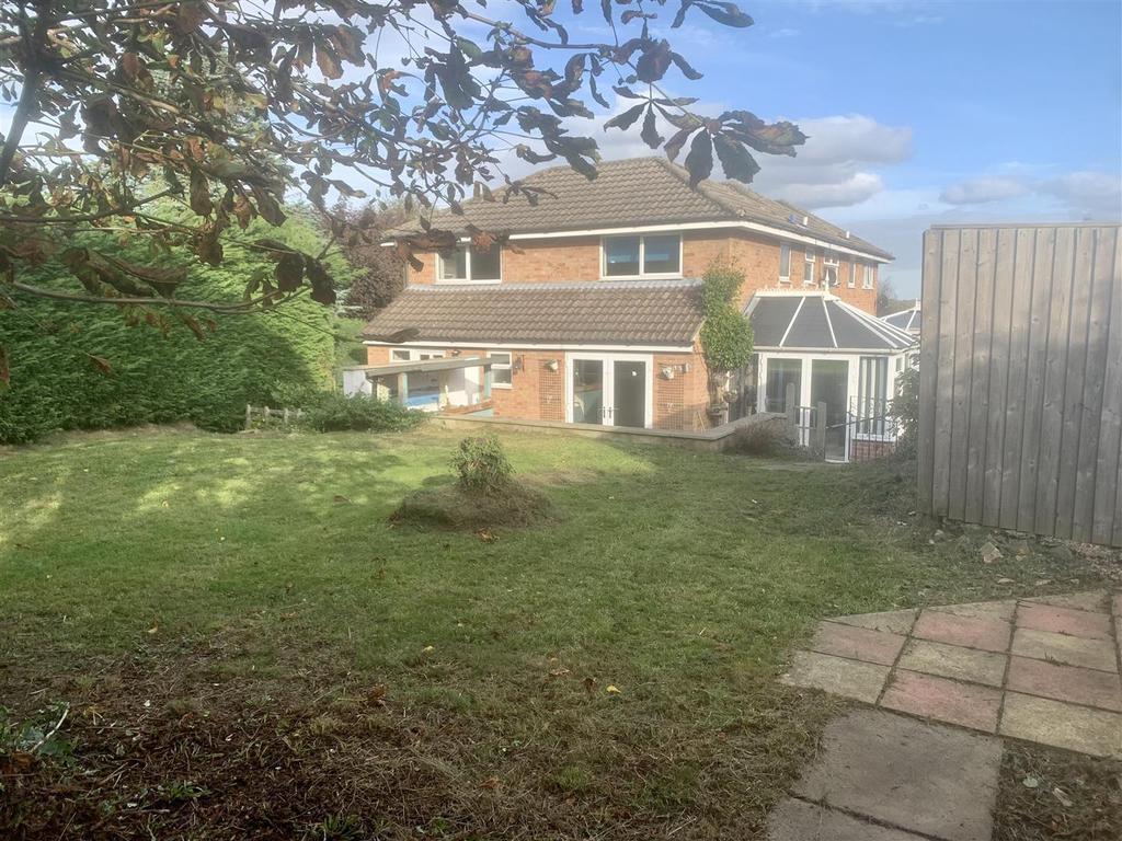 Farnham Walk, West Hallam, Ilkeston 3 bed end of terrace house £875