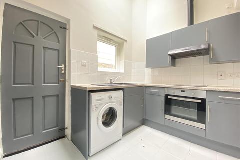 40 Beehive Road, Sheffield, S10 1EP