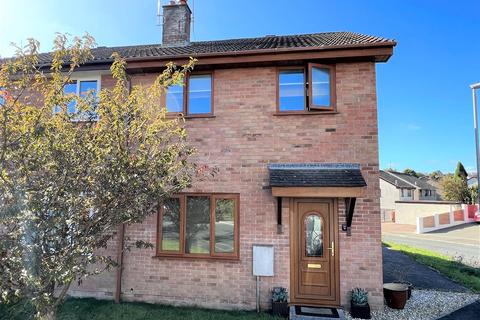 8 Mayfield Close, St Austell, PL25 3PD