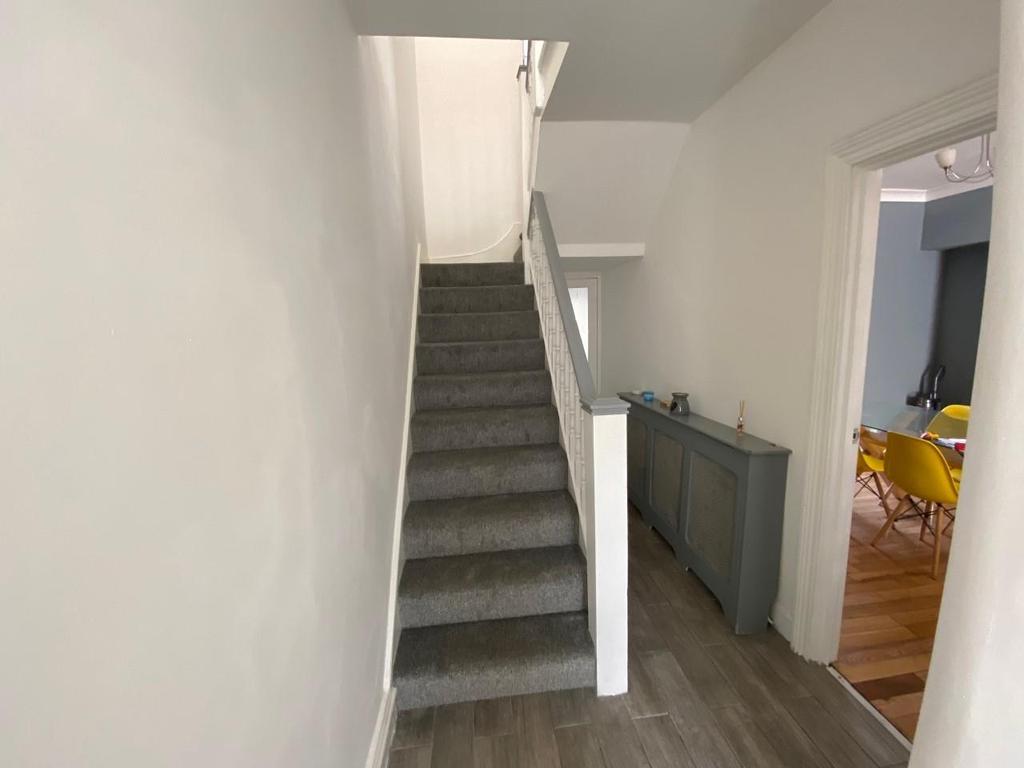 Sandy Road, Llanelli 3 bed terraced house £145,000