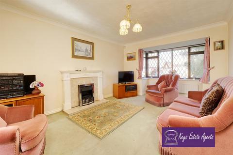 3 Browning Close, Cheadle, Stoke-on-trent, ST10 1XD