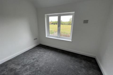 27 Cliffedale Crescent, Worsbrough, Barnsley, S70 4AR