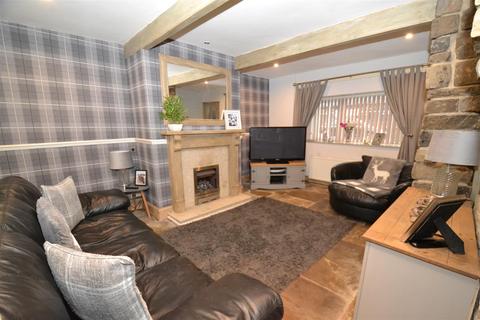 13 Albert Road, Queensbury, Bradford, BD13 1PA