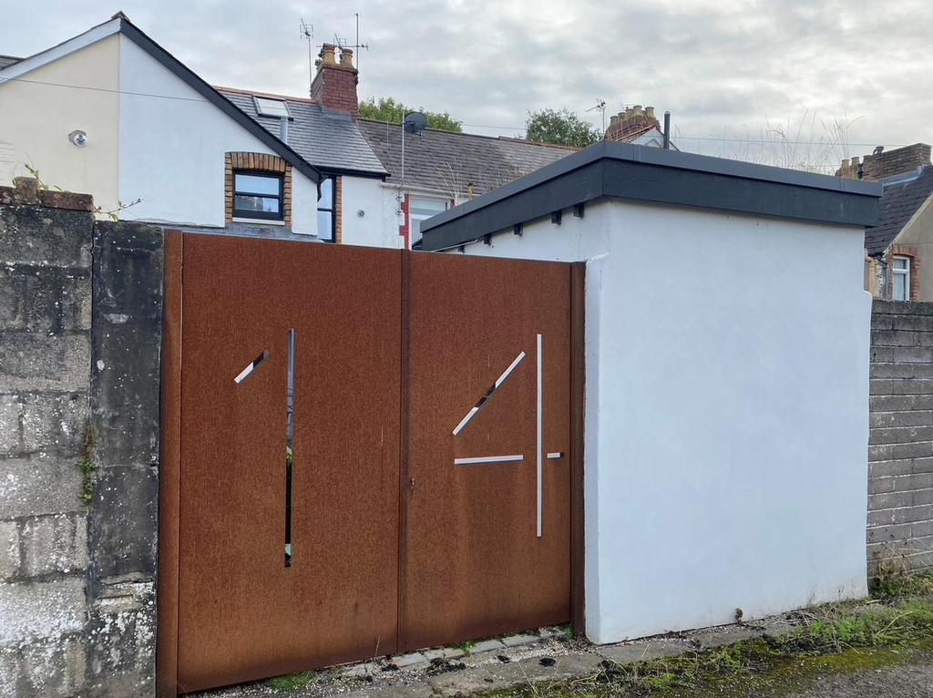 Double Gates To Rear Lane