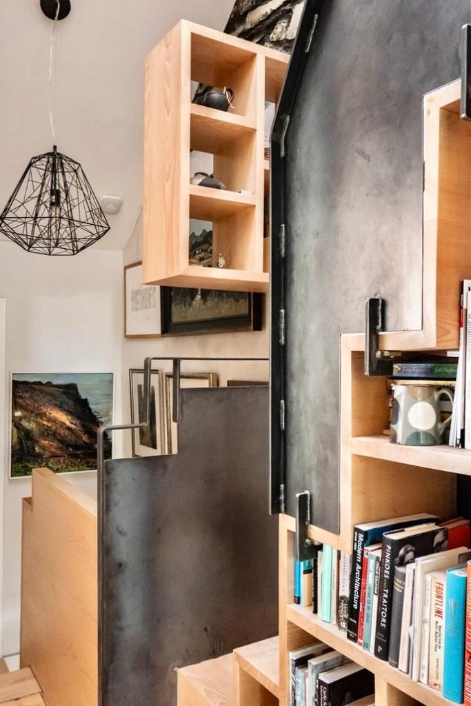 Land/Custom storage