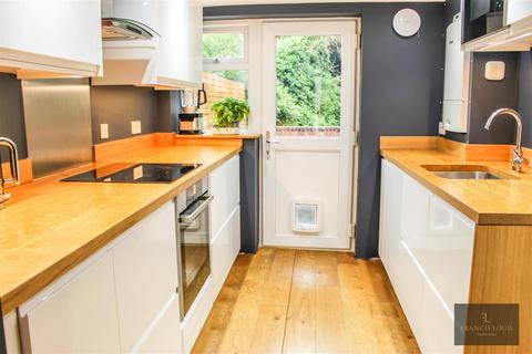 4 bedroom terraced house to rent - St. Leonards Avenue, Exeter