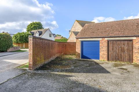 14 Brookside Close, Tiddington, Thame, OX9 2LS