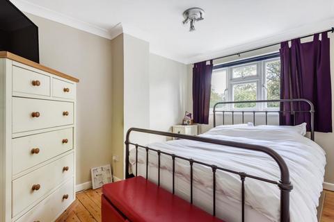 14 Brookside Close, Tiddington, Thame, OX9 2LS